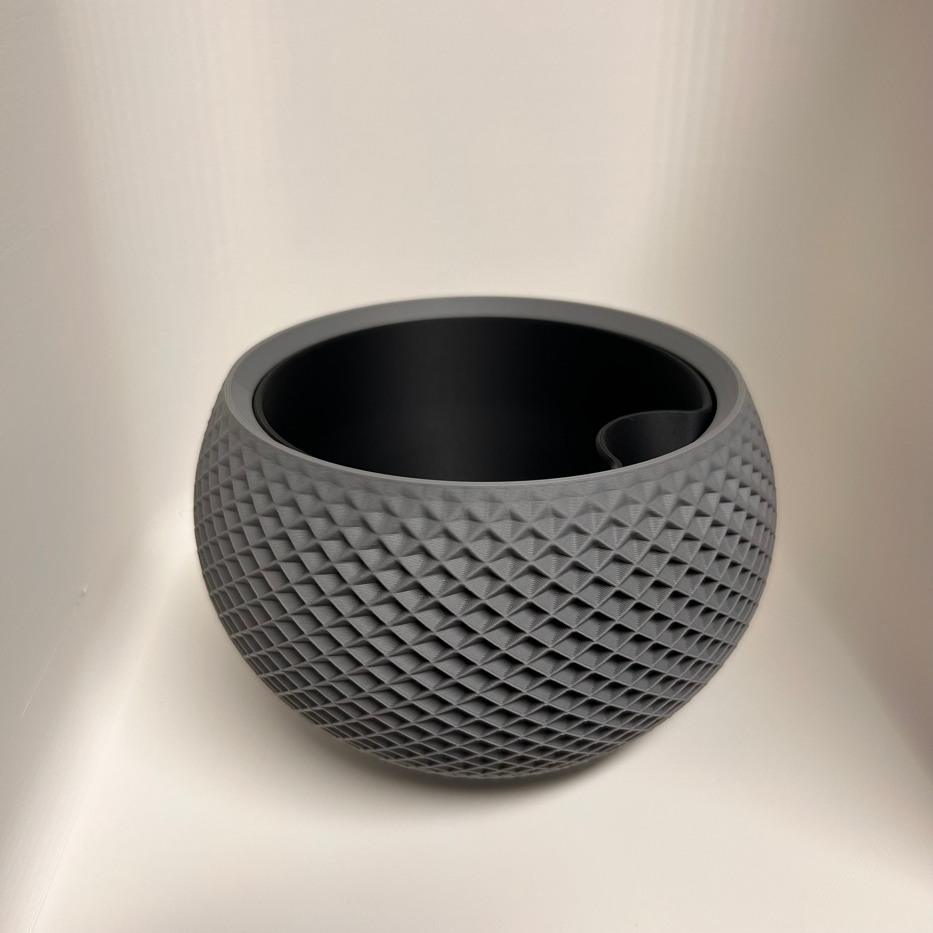 Pinecone Pflanzengefäß - SFERA